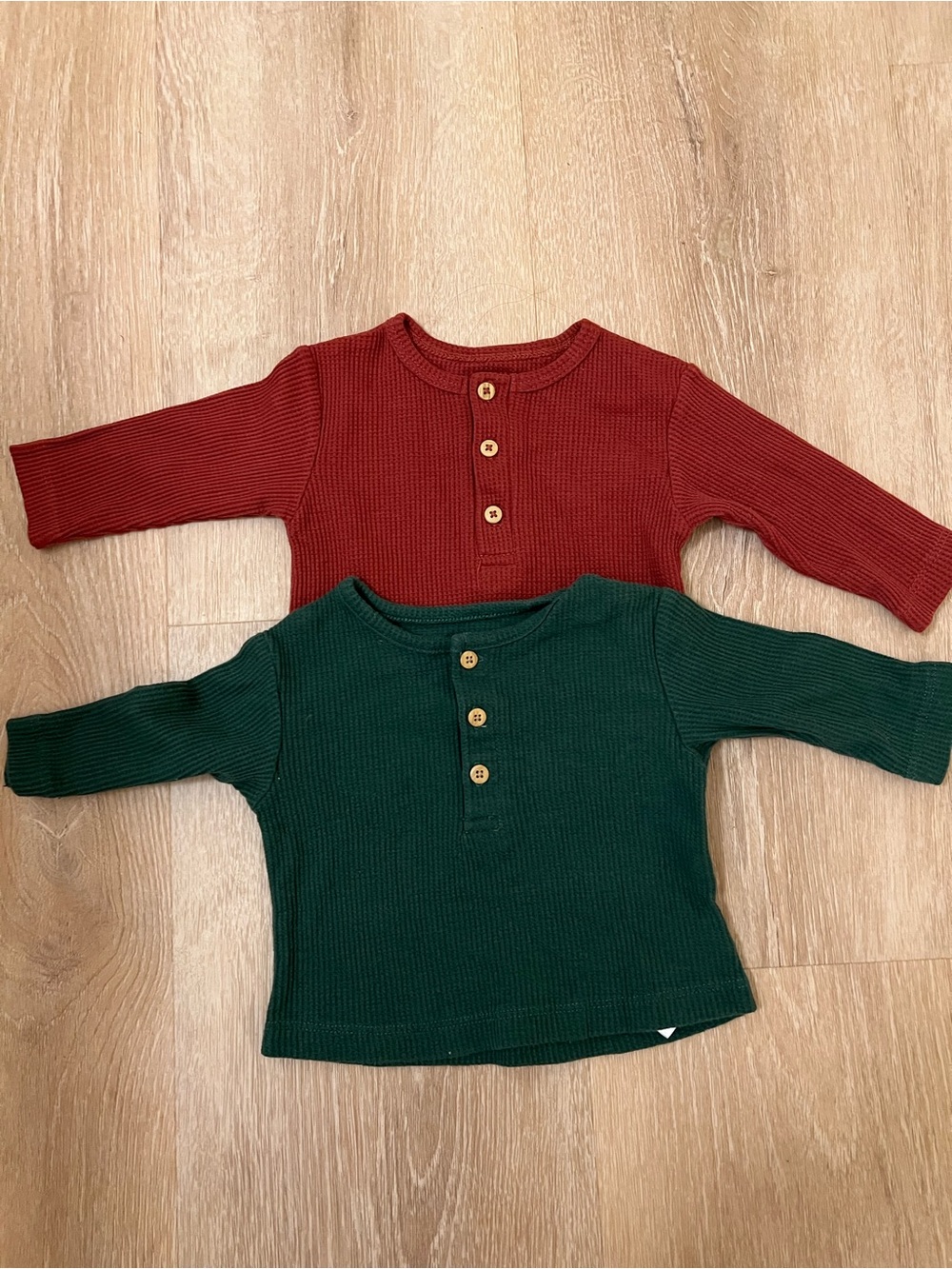 Kids Ribbed Henley Top - Red & Green